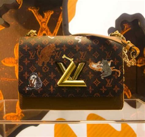 lv burns unsold bags|louis vuitton burns all bags.